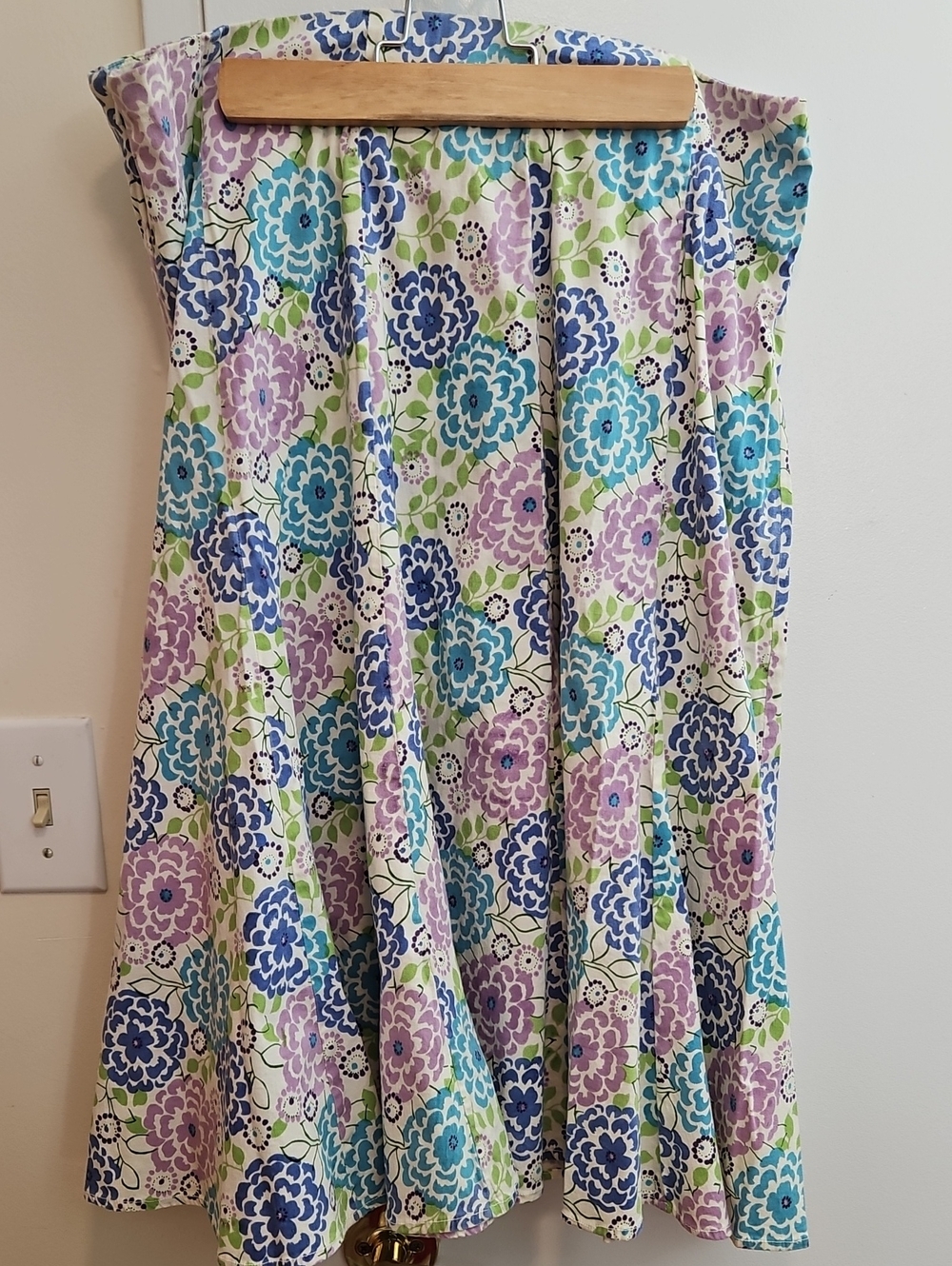 Lola P. Floral Print Skirt Size Xl